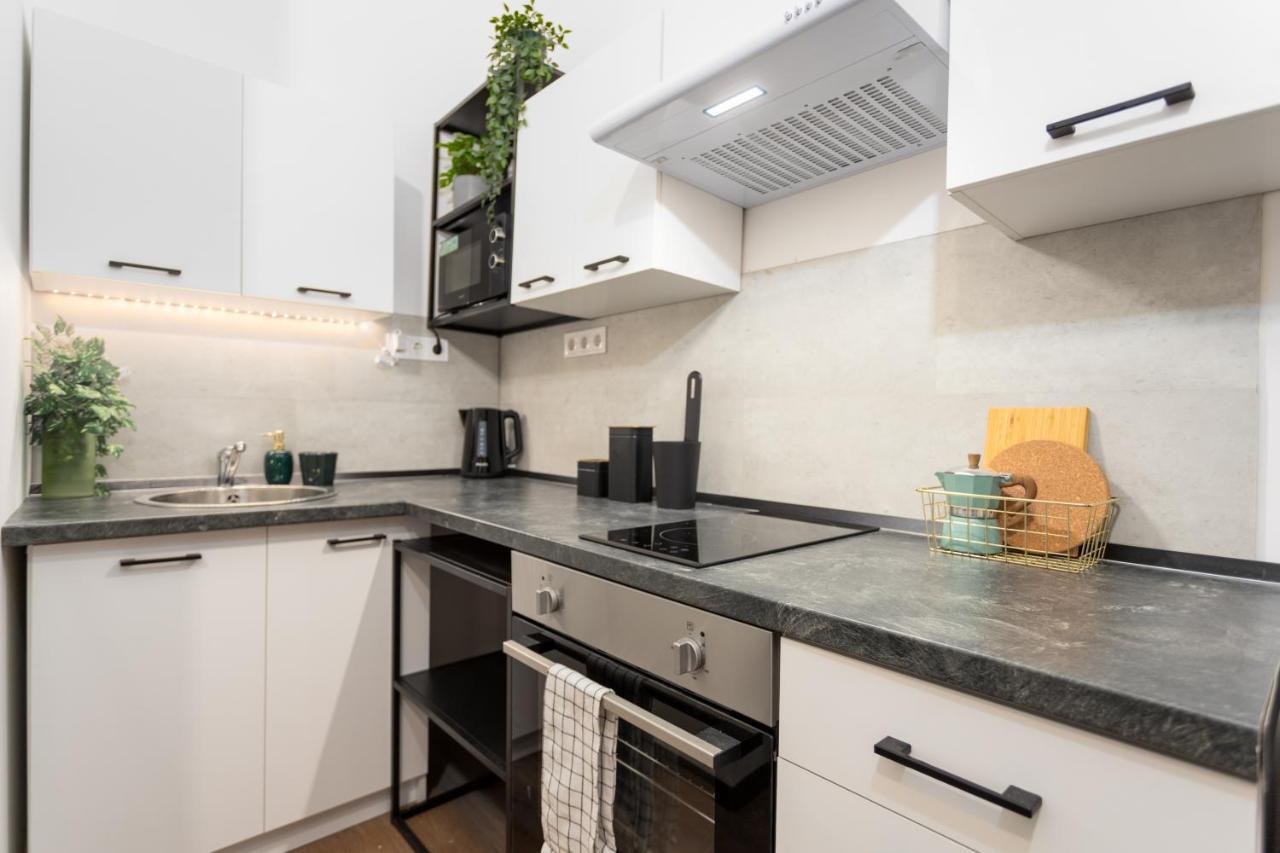 Green Goblin Apartment With Free Private Parking ブダペスト エクステリア 写真